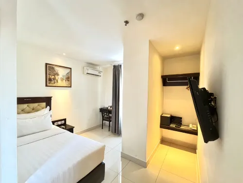 D'Primahotel Pattimura Makassar - Ocean View
