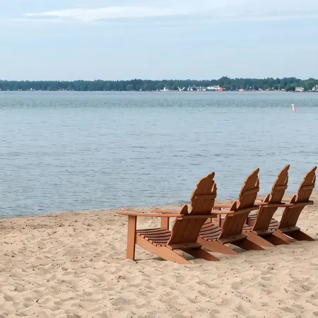 Feel of an "Up North" cottage with the convenience of in-town East Tawas