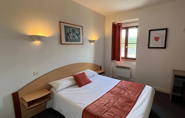 Hotel TGV