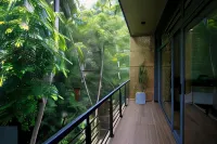 Forest Face Lodge - Airport Shuttle