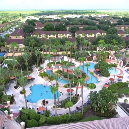 Fabulous Resort Townhome Getaway Near Disney