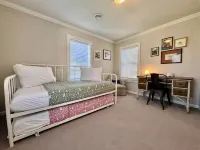 Spacious Farmhouse in Douglas; Walk to Downtown, Waterfront & Saugatuck! Hotels in Douglas
