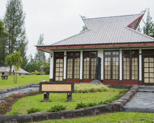 Brastagi Cottage Hotels in Berastagi