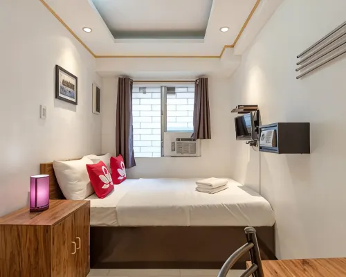 City Stay Inns Makati City Hall - near Circuit Mall โรงแรมใกล้มาคาติ