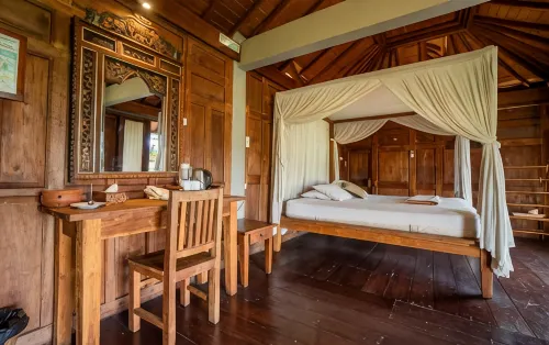 Tembi - Historical Home