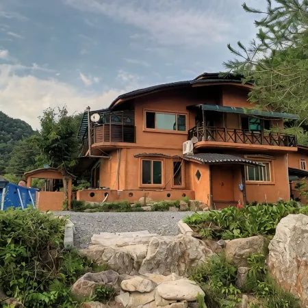 Jecheon Drama Hwangto Pension