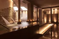 嫩亞西西瑞雷斯水療博物館酒店