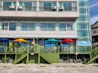靈興島海灘旅館 薪里浦海水浴场附近的飯店