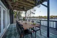 Hot Springs Hideaway - Lakefront/Private Dock/Hot Tub/Sauna/Kayaks - Chalets