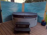 HOT TUB & New Stylish Saratoga County Efficiency Hotels in Halfmoon