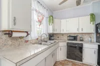 Dolly I: Cozy 3-bedroom home near downtown Wetumpka - 4-Star