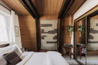 NEW Hot Tub • Stargaze • Hammock • WrapAround Deck - 4-Star
