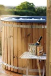 Romantic Luxury Shepherd’s Hut (Wagon) Near London & Windsor - Romantic