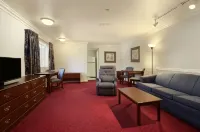 Travelodge by Wyndham Redding CA
