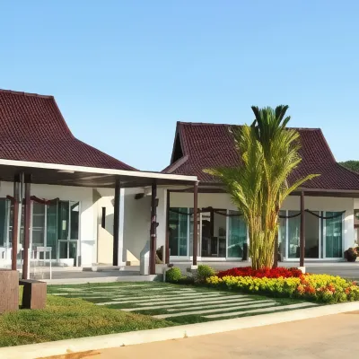 Chiangrai Green Park Resort Hotels near Roy Hun Noodle