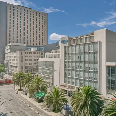One Ciudad de México Alameda Hotels near Teatro Metropólitan