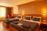 Hotel Khems