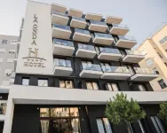 La Onda Hotel Durres - 4 ดาว