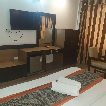 Hotel Dolphin