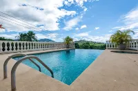 Top-Floor Condo with Sweeping Ocean, Mountain & Marina Views - Family Friendly