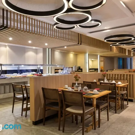 Royal Rio Palace Hotel Отели рядом с достопримечательностью «Пляж Арпоадор»