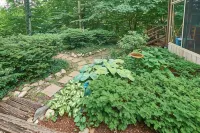 Lakefront! Secluded, HotTub, Fire Pit, Private Dock&Boats 90 Min from Chicago - balcony