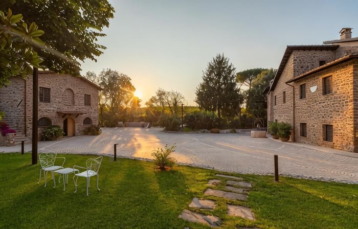 Antico Borgo Molino 7Cento Vicino ai Giardini di Ninfa