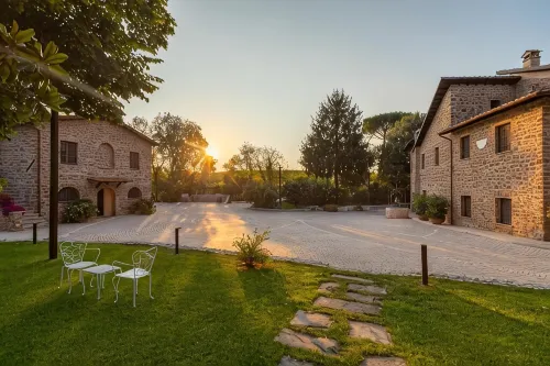 Antico Borgo Molino 7Cento Vicino ai Giardini di Ninfa - Wifi