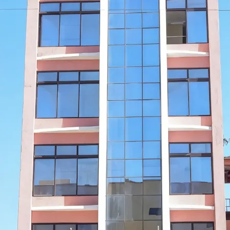 La Beila Hotel Meru