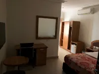Animens Hotel Takoradi - Homestays