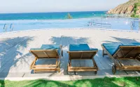 KyCo Peninsula Quy Nhon Resort - プール