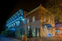 Bronzoviy Kaban Avtorskiy Hotel - 2-Star