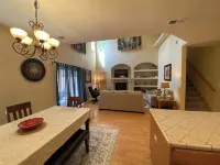 Amazing 4-bedroom: AC, WiFi, 2 car garage with river view in NW Albuquerque - Jacuzzi