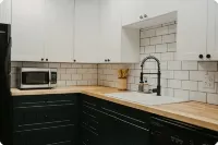 100 N Third • Cozy Downtown Apartment • Pet friendly! - Condos