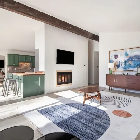Newly remodeled ranch - less than 2 miles from Notre Dame