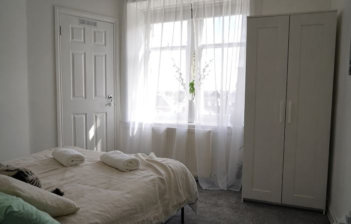 Falkirk City Centre Stylish 2 Bed Flat