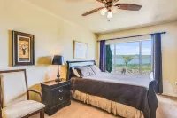 Luxurious 3000sq ft Lakefront Home on Point surrounded by Nature and Views! - 4-Star