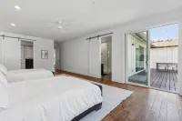 BRAND NEW!! Spacious and Pristine newly remodeled 4-bedroom home in Glen Ellen. - 5 stjerner