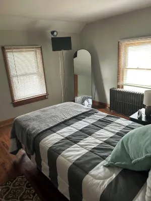 Cozy and Clean Farmhouse in Mountains Near Gettysburg. No Extra Cleaning Fees! - 2 stjerner