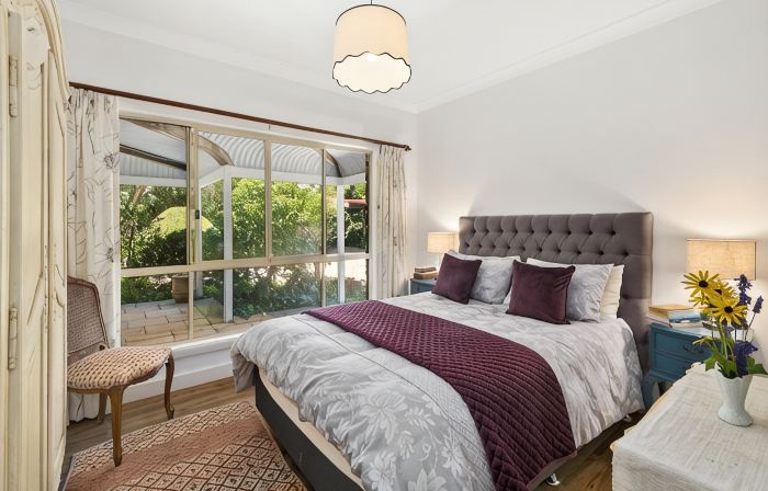 European-Inspired Country Home Walking Distance to Bundanoon Village