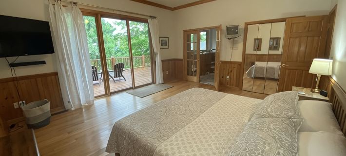 Views, Hot Tub, Spacious 3Bd, 3Ba w Tesla Charger Hotels in Graham County