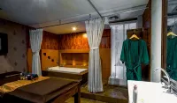 Emersia Hotel and Resort - spa