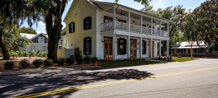Old Town Bluffton 1 bedroom 1 bath apartment Hotels in Bluffton