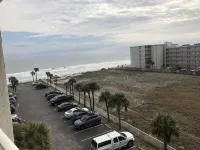 Condo on oceanfront property less than mile from boardwalk - Private Pools