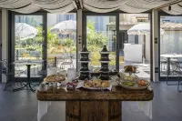 Hotel Priori Secret Garden - breakfast