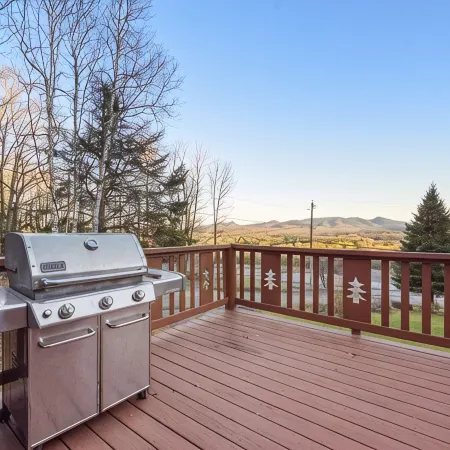 Tower Hill Lodge- Mtn View w/ Hot Tub
