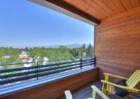 Easy Access to all things Bozeman - with indoor parking! - Parvekkeita