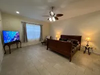 Spacious Luxurious 6Br Villa 3 King Masters 1 Queen, Pets Extended Stay Discount - 3 stjerner