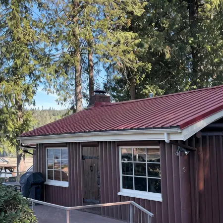 Scenic View Cabin Near Alderbrook Resort