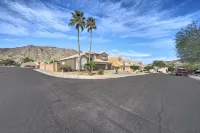 Heated Pool Hot Tub, Hiking Near Trailheads Golf, Full Remodel, 5 Beds 3 Baths Hotels in Ahwatukee Foothills